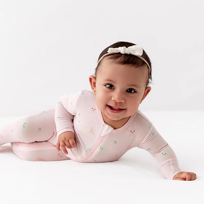 Bamboo Little Soft Baby Footie Pajamas, Baby Clothes, Newborn Sleepers, 95% Viscose and 5% Spandex, 0-24 Months