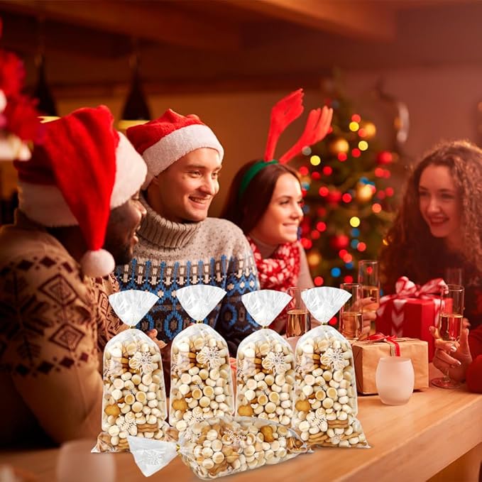 100 PCS Winter Cellophane Treat Bags(5.1x10.6 Inch) with Ties Plastic Snowflake Goodie Candy Cookie Loot Gifts Bags Bulk Pouches for Christmas Frozen Party Favors Supplies Decorations Holiday Birthday