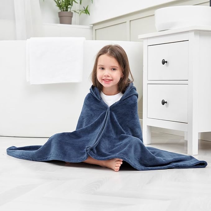 Hiturbo Kids Fleece Hooded Bath Towel: Soft Plush Pool Beach Towel Blanket - 50"x30" Toddler Towels Wrap for Boys Girls 3-12 Years (Navy)