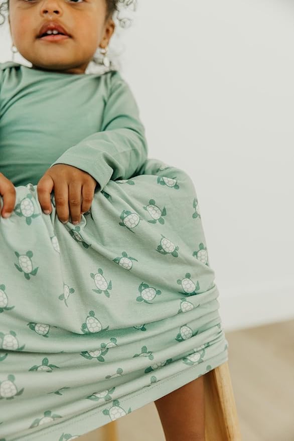 Copper Pearl Multi-Use Cover: Car Seat Covers, Nursing Cover, and Stroller Cover for Sun - Stretchy Fabric, All-Season Use, Stylish Designs, Easy Access for Moms - Wade