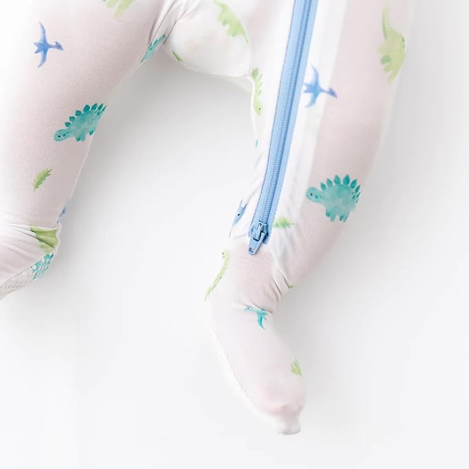 Bamboo Little Soft Baby Footie Pajamas, Baby Clothes, Newborn Sleepers, 95% Viscose and 5% Spandex, 0-24 Months