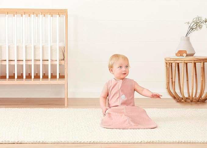 ergoPouch 0.2 Tog Jersey Sleeping Bag – Arms-Out Baby Sleep Sack – Soft, Breathable & Comfortable (8-24 Months, Berries)