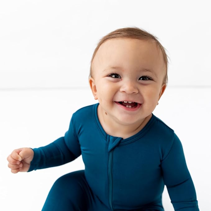 Bamboo Little Soft Baby Footie Pajamas, Baby Clothes, Newborn Sleepers, 95% Viscose and 5% Spandex, 0-24 Months