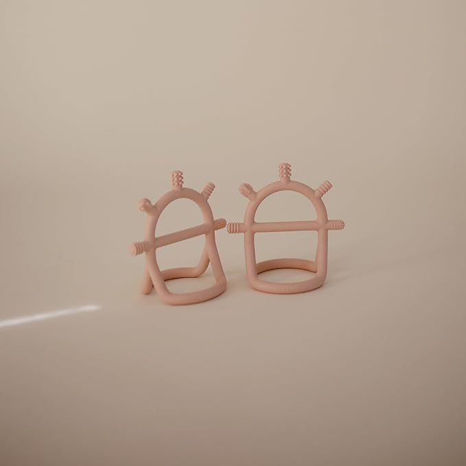 mushie Silicone Baby No-Drop Sensory Teether Toy (Blush)