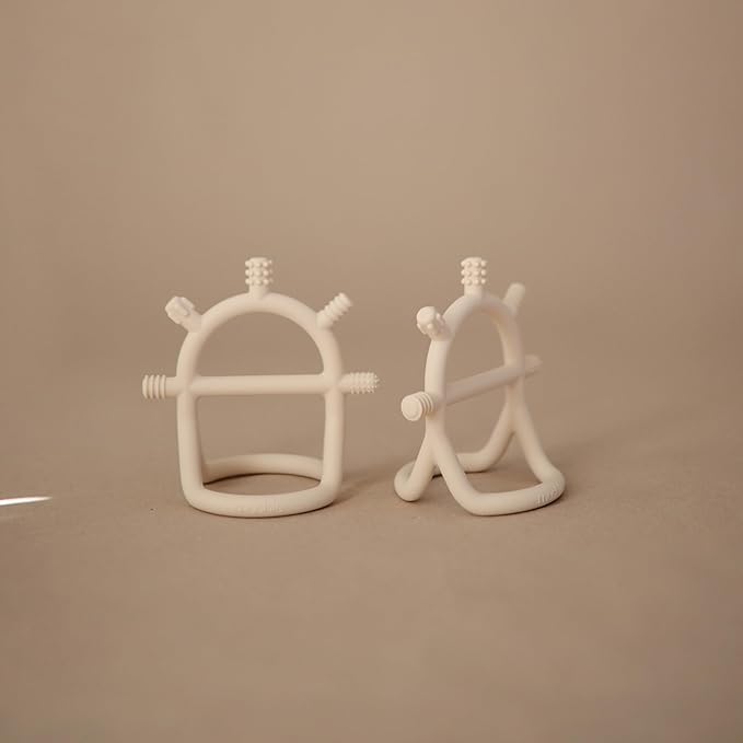 mushie Silicone Baby No-Drop Sensory Teether Toy (Shifting Sand)