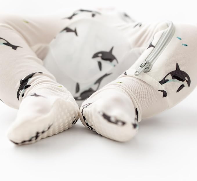 Bamboo Little Soft Baby Footie Pajamas, Baby Clothes, Newborn Sleepers, 95% Viscose and 5% Spandex, 0-24 Months