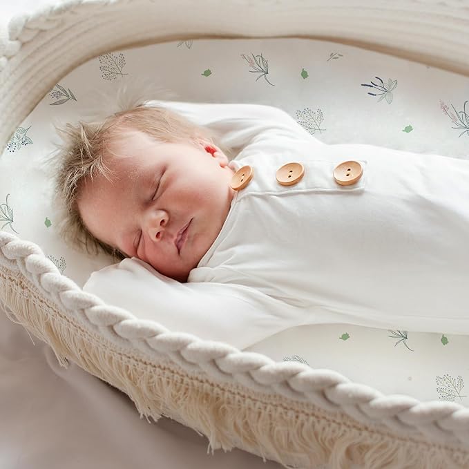 Gllquen Baby Bassinet Sheets 4 Pack, Breathable Cozy Fitted Mattress Sheet, Elastic Travel Crib Fashionable Pattern, Standard Cradle Safe Sheets for Baby Boys Girls 32"x16"(Forest Deer)