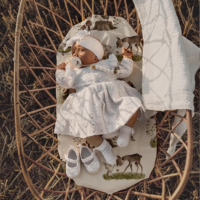 Gllquen Baby Bassinet Sheets 4 Pack, Breathable Cozy Fitted Mattress Sheet, Elastic Travel Crib Fashionable Floral Pattern, Standard Cradle Safe Sheets for Baby Boys Girls 32"x16" (Bear)