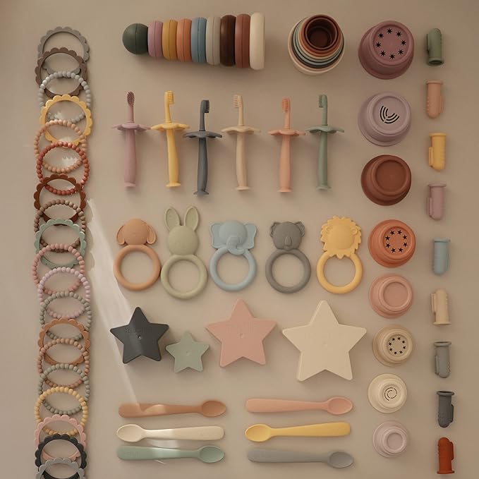 mushie Silicone Baby Teether Toy | Lion