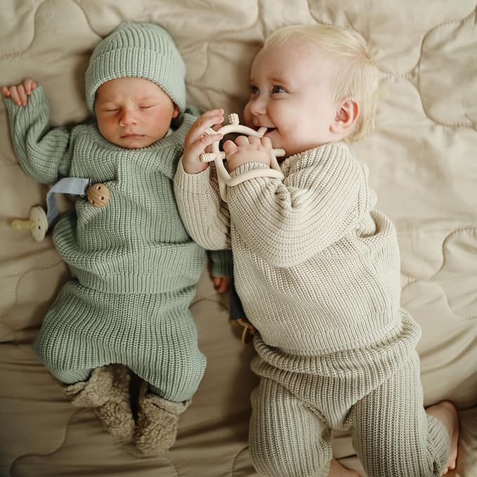 mushie Silicone Baby No-Drop Sensory Teether Toy (Shifting Sand)