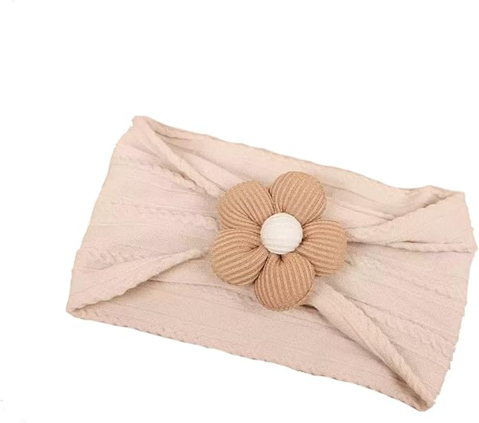 CREVENT Gift Set for Girls -Diaper Caddy Organizer Basket with 2 Blankets, 1 Taggie, 1 Lovey, 3 Socks，1 Headband，1 Gift Bag with Ribbon - Newborn Essential Baby Shower (Pink)