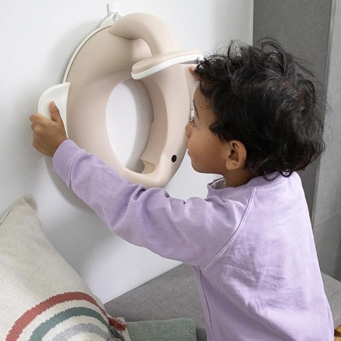 Kindsgut Potty Training Seat in whale design, designed in Germany, suitable for all toilet shapes non-slip toilet seat, Sand