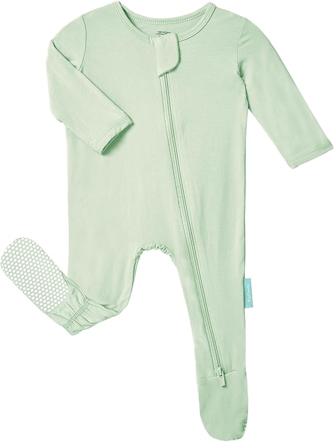 PurComfy Baby Zipper Footie Pajamas, Supersoft Bamboo Rayon Baby Footed Pjs Boy Girl 0-3-6-9-18-24 Month Coverall Sleepers