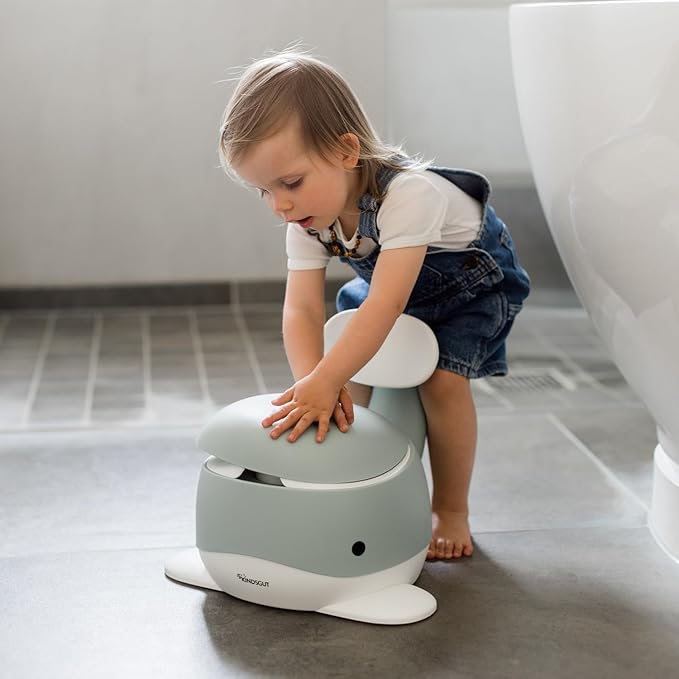 Kindsgut Potty Training Toilet in Whale Design, Designed in Germany, Potty Training in a Beautiful Design, Aquamarine