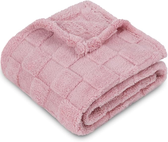 HOMRITAR 3D Gingham Fleece Baby Blanket for Girls Boys Chessboard Grid Warmer Comfort Reversible Shaggy Cozy Decor for Home Bed Blanket for Toddlers 30 x 40 Inches Coral Pink