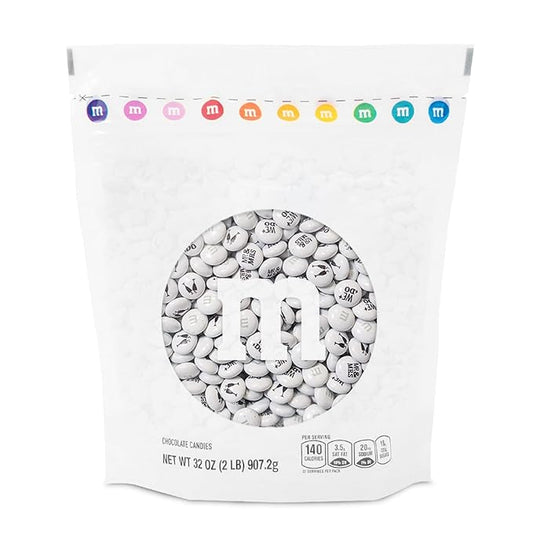 M&M’S WORLD “Mr. and Mrs.” Milk Chocolate Candy - 2 lbs of Bulk Chocolate Candy for Wedding Decorations, Wedding Favors, and More