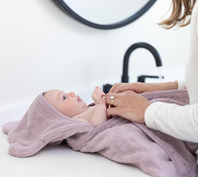 Bella Tunno Baby Bath Towel and Wash Mitt Set – Soft Absorbent Hooded Towels and Mitt-Style Baby Washcloths, Oeko-TEX Certified (Orchid)