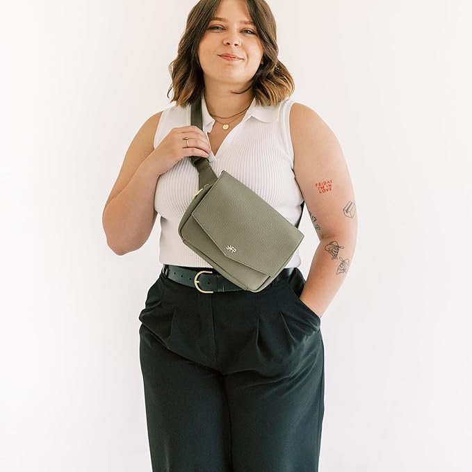 Freshly Picked Classic Park Pack, Fanny Packs for Women, Wear as a Waist Bag or Crossbody Fanny Pack, Mom Fanny Pack (Sage)