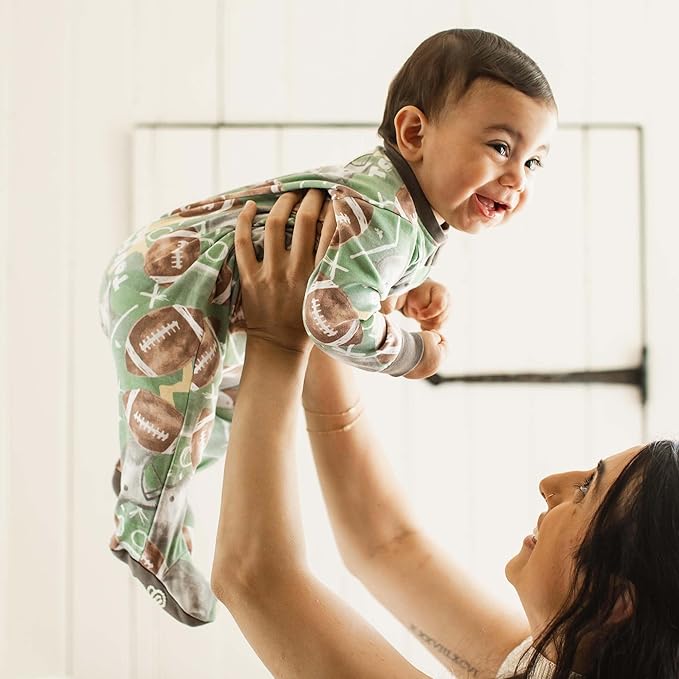 Burt's Bees Baby Baby Girls Pajamas, Zip Front Non-Slip Footed Sleeper Pjs, 100% Organic Cotton