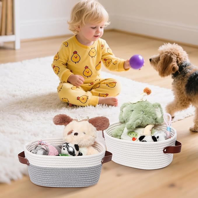 CHEPULA 2 Pack gift basket with Gift Bags and Ribbons, Gift Basket Empty for Organizer Baby Shower, Holiday Presents, Wedding, Storage Basket for Nursery (White)