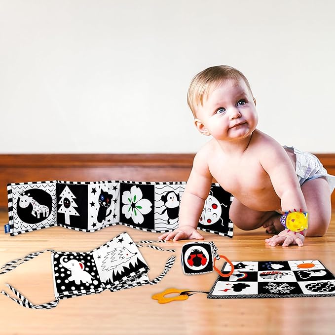 7 Pcs Black and White High Contrast Baby Toys for Newborn, Tummy Time Toys Montessori Toy for Babies 0-6 Months, Sensory Newborn Infant Toy Soft Book for 0-3 3-6 6-12 Months Boys Girls