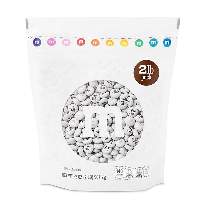 M&M’S WORLD “Mr. and Mrs.” Milk Chocolate Candy - 2 lbs of Bulk Chocolate Candy for Wedding Decorations, Wedding Favors, and More