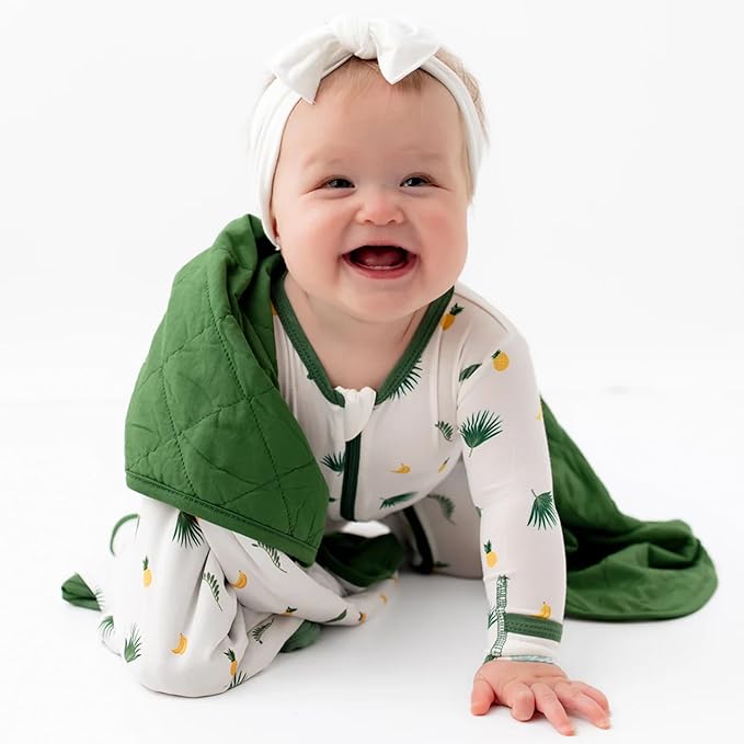 Bamboo Little Soft Baby Footie Pajamas, Baby Clothes, Newborn Sleepers, 95% Viscose and 5% Spandex, 0-24 Months