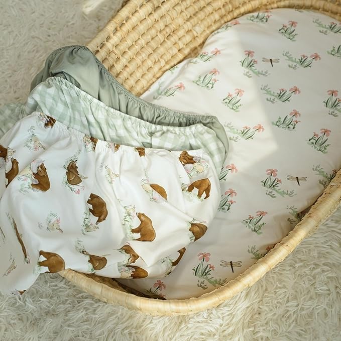 Gllquen Baby Bassinet Sheets 4 Pack, Breathable Cozy Fitted Mattress Sheet, Elastic Travel Crib Fashionable Pattern, Standard Cradle Safe Sheets for Baby Boys Girls 32"x16"(Forest Tale)