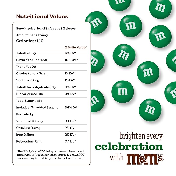 M&M’S WORLD Dark Green Milk Chocolate Candy Bulk, 2lbs of M&M'S in Resealable Pack for Candy Bars, Holiday Parties, Graduations, Christmas, Dessert Tables & DIY Party Favors