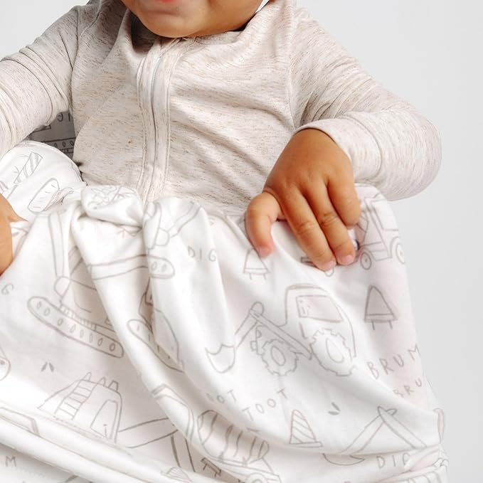 Baby Car Seat Cover Canopy and Nursing Cover Multi-Use Stretchy 5 in 1 Gift "Gage" by Copper Pearl