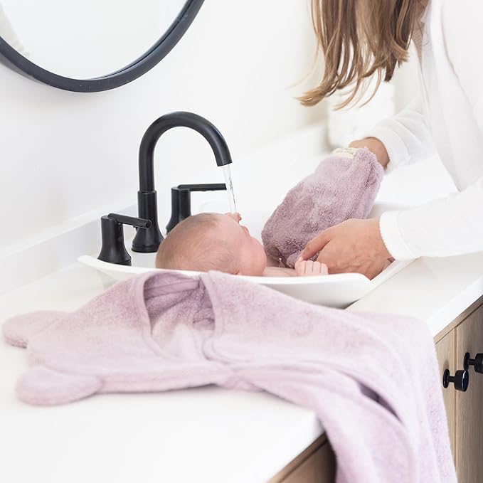 Bella Tunno Baby Bath Towel and Wash Mitt Set – Soft Absorbent Hooded Towels and Mitt-Style Baby Washcloths, Oeko-TEX Certified (Orchid)