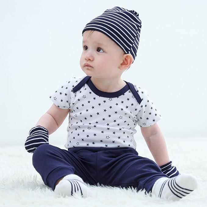 New Born Clothes Cotton Layette Gift Set Unisex Baby Outfit and Accessories Newborn Essentials Must Haves
