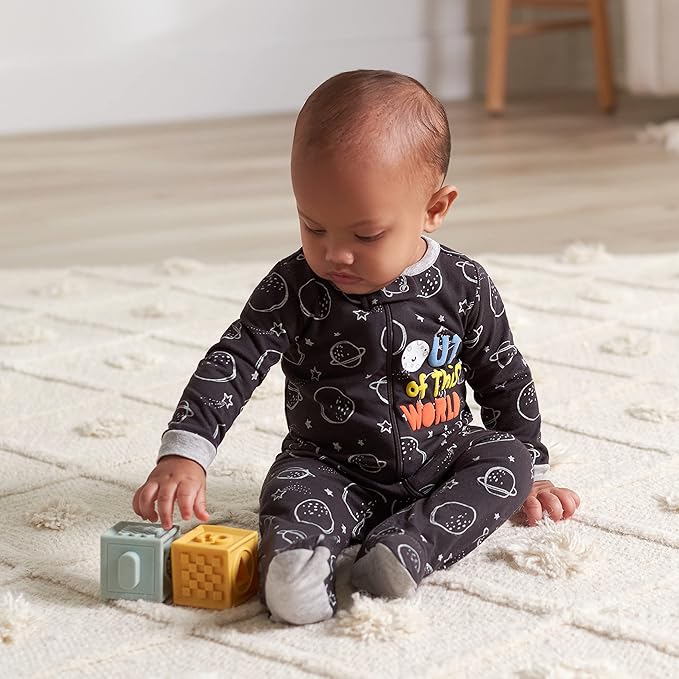 Gerber Baby Boys' 2-Pack Footed Pajamas