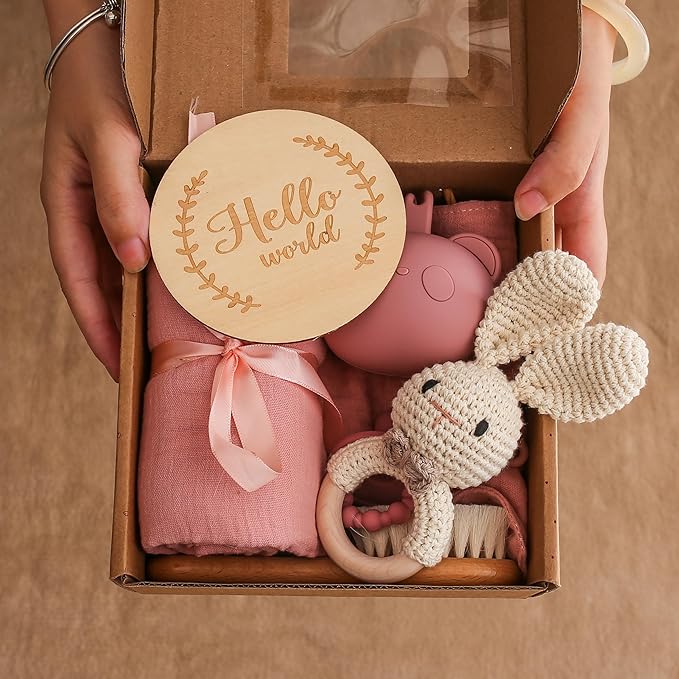 EERKEOD Baby Gift Set for Newborn New Baby Gift Set - Newborn Baby Essentials Baby Bath Set with Baby Blanket Baby Rattle - New Born Baby Girls Gift & Baby Boy Gifts for Baby Shower