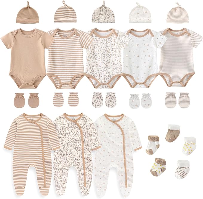 New Born Clothes Cotton Layette Gift Set Unisex Baby Outfit and Accessories Newborn Essentials Must Haves