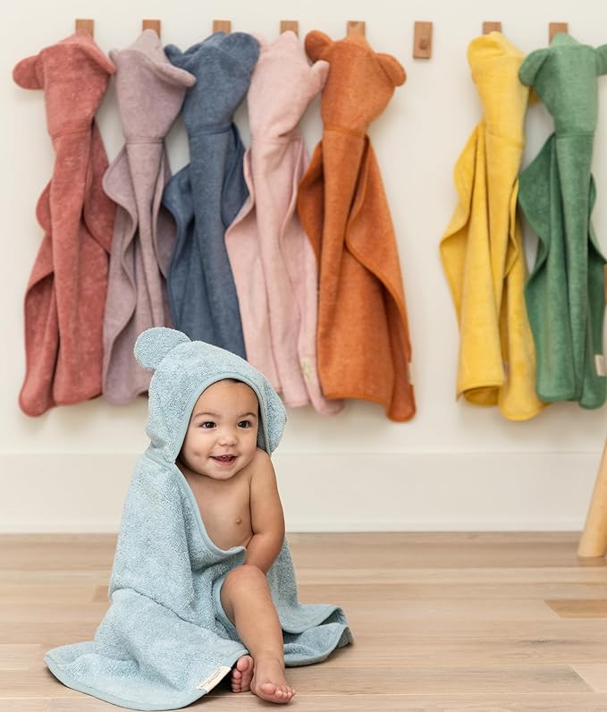 Bella Tunno Baby Bath Towel and Wash Mitt Set – Soft Absorbent Hooded Towels and Mitt-Style Baby Washcloths, Oeko-TEX Certified (Fog)