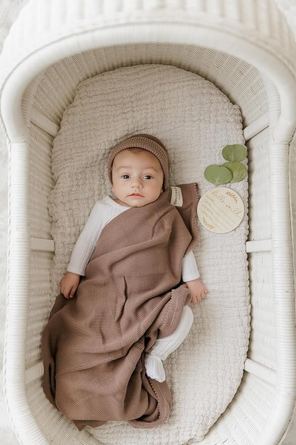 Luxe Collection 100% Organic Luxury Knit Baby Blanket + Hat Set (Milk Chocolate)