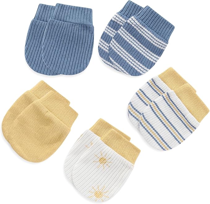 Newborn Layette Gift Set 20-Piece Cotton Baby Boy Girl Clothes Essentials and Accessories