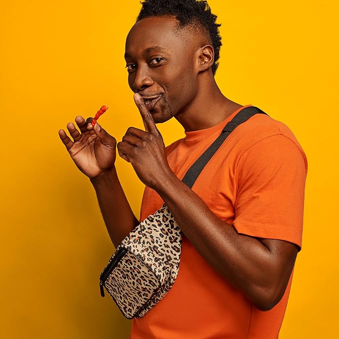 Cheetos Cheese Flavored Snacks, Flamin' Hot Crunchy, 1 Ounce (Pack of 40)