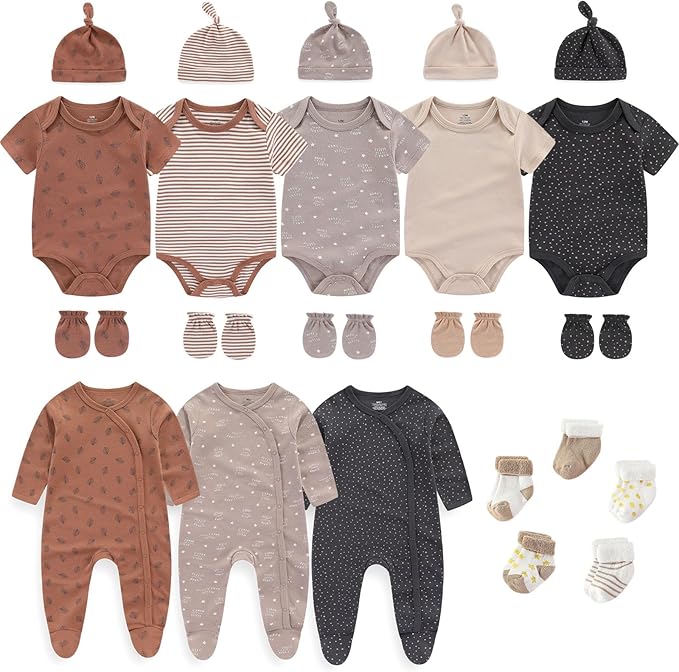 New Born Clothes Cotton Layette Gift Set Unisex Baby Outfit and Accessories Newborn Essentials Must Haves