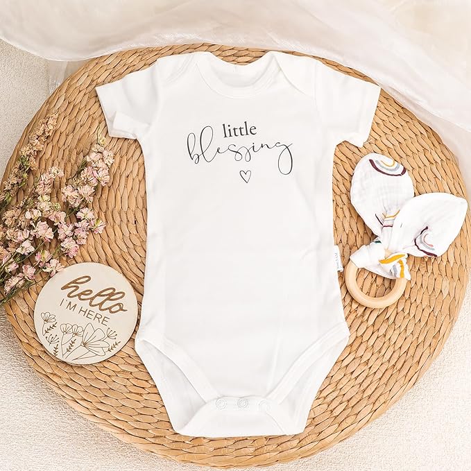 Baby Gift Set,Baby Shower Gifts,New Mom Gifts for Women, 0-6 Months for Newborn Essentials Infant Rattle Socks,Blanket Onesies Baby Gift Basket for Girls Boys