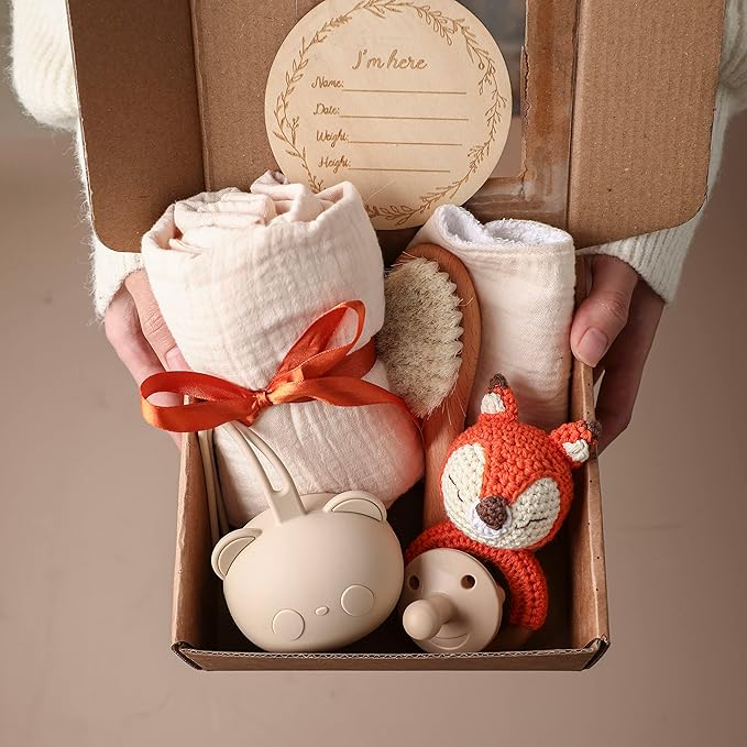 EERKEOD Baby Gift Set for Newborn New Baby Gift Set - Newborn Baby Essentials Baby Bath Set with Baby Blanket Baby Rattle - New Born Baby Girls Gift & Baby Boy Gifts for Baby Shower