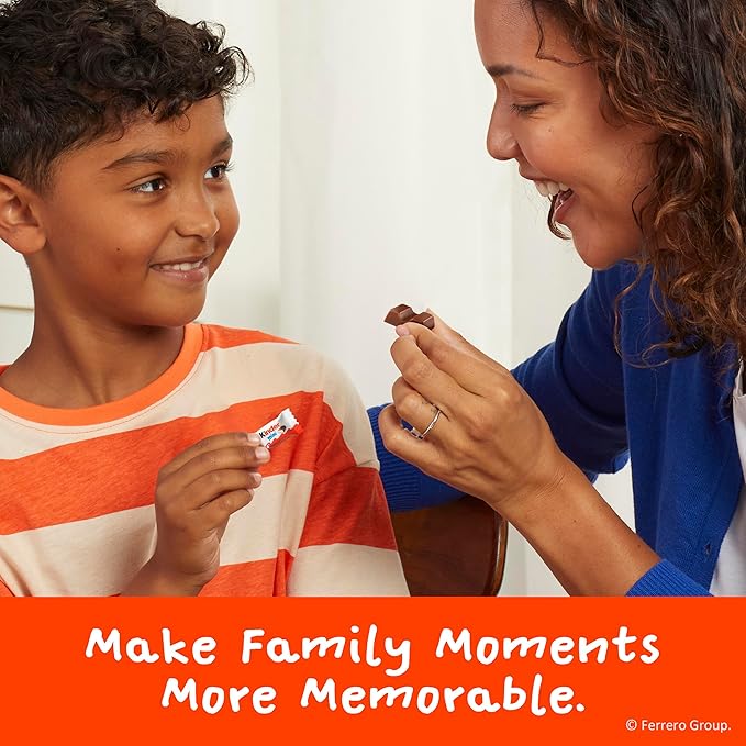 Kinder Chocolate Mini, 29.2 oz Bulk Pack, Up to 138 Minis, Milk Chocolate Bar with Creamy Milky Filling, Individually Wrapped Candy