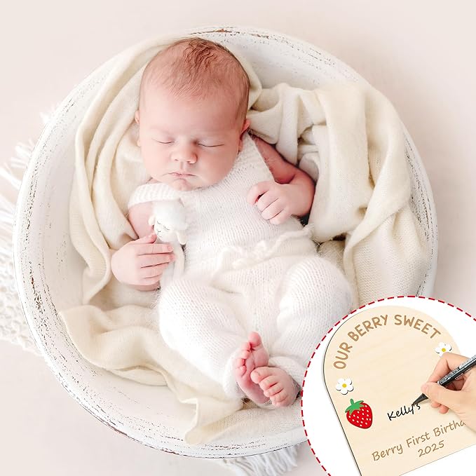 R HORSE Baby's 3D Berry First Birthday Footprint or Handprint Art Sign, Our Berry Sweet DIY Wooden Hanging Decoration, Newborn Keepsake Craft Gift for Unisex Baby First Birthday Baby Shower Photo Prop