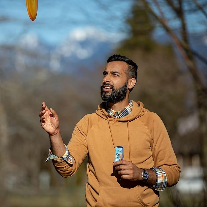 CLIF BAR Minis - Crunchy Peanut Butter - Made with Organic Oats - 5g Protein - Non-GMO - Plant Based - Snack-Size Energy Bars - 0.99 oz. (20 Pack)