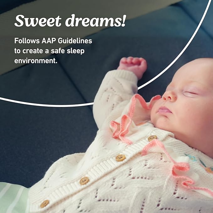 Graco On The Go Zip DLX Pack ‘n Play Playard, Folding Playpen with Bassinet, Portable Crib, Parker