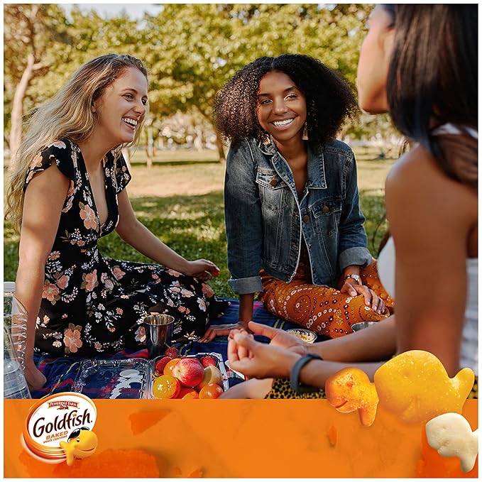 Goldfish Crackers Say Cheeeese Variety Pack with Cheddar, Pizza and Parmesan, Snack Packs, 20 Ct