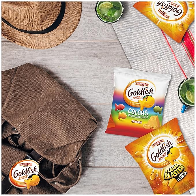 Goldfish Dynamic Duo Variety Pack, Colors Cheddar & Flavor Blasted Xtra Cheddar, Snack Packs, 20 Ct