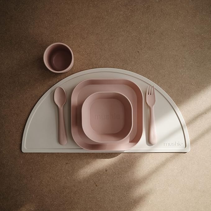 mushie Square Dinnerware Plates for Kids | Made in Denmark, Set of 2 (Blush)