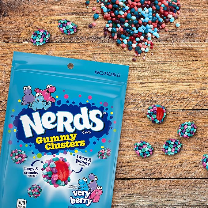 Nerds Gummy Clusters Candy, Very Berry, Resealable 8 Ounce Bag (Pack of 2)